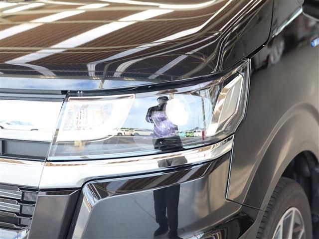 Suzuki WAGON R 2022-10 18945-7