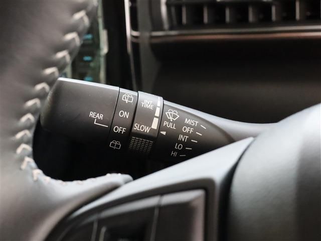 Suzuki WAGON R 2022-10 18945-19