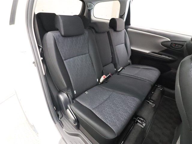 Toyota WISH 2011-02 14136-4