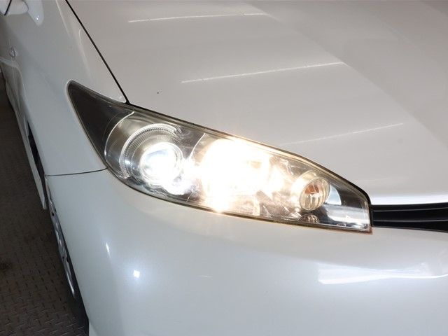 Toyota WISH 2011-02 14136-19