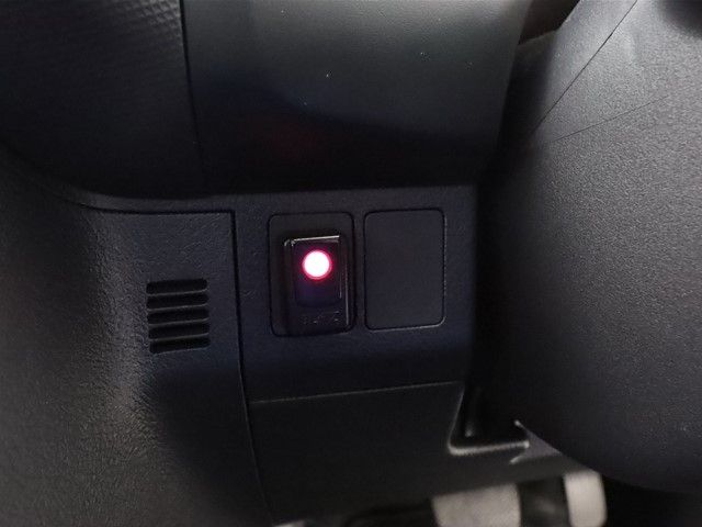 Toyota WISH 2011-02 14136-12
