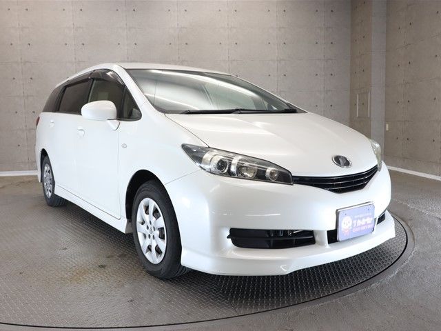 Toyota WISH 2011-02 14136-21