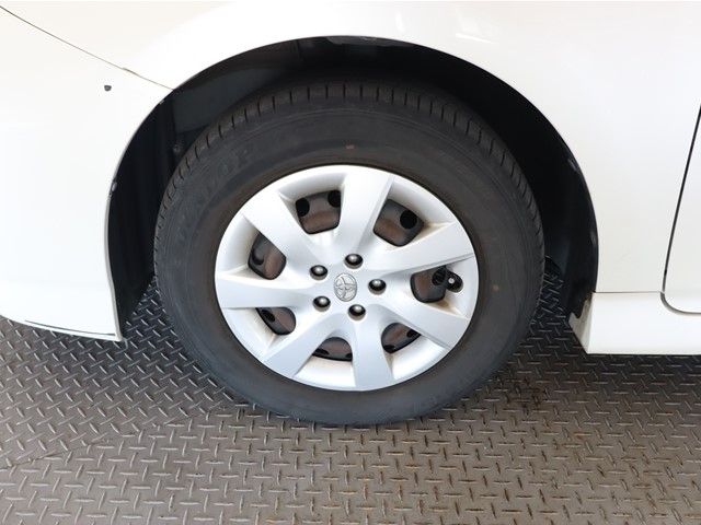 Toyota WISH 2011-02 14136-27