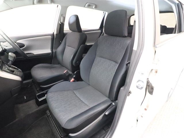 Toyota WISH 2011-02 14136-5