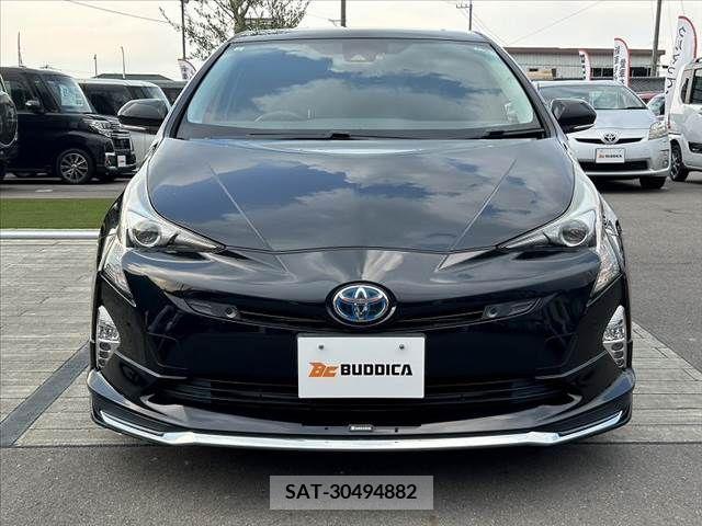 Toyota PRIUS 2017-04 366626-8