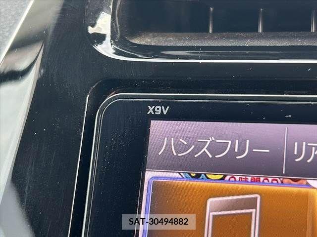 Toyota PRIUS 2017-04 366626-22