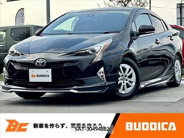 Toyota PRIUS 2017-04 366626-0