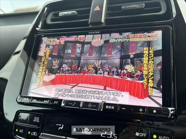Toyota PRIUS 2017-04 366626-20