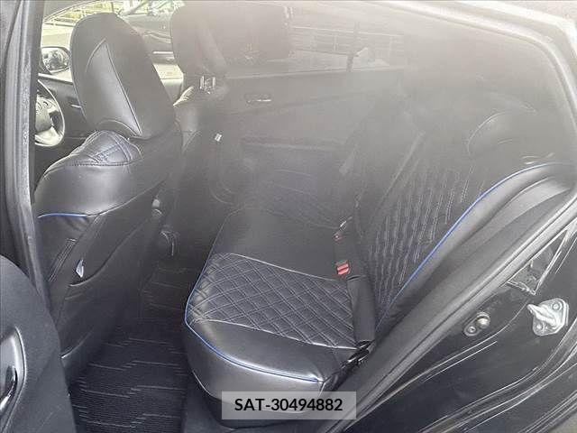 Toyota PRIUS 2017-04 366626-17