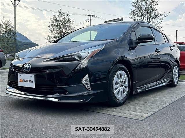 Toyota PRIUS 2017-04 366626-9