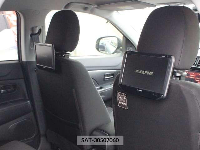 Mitsubishi RVR 2012-03 388552-3