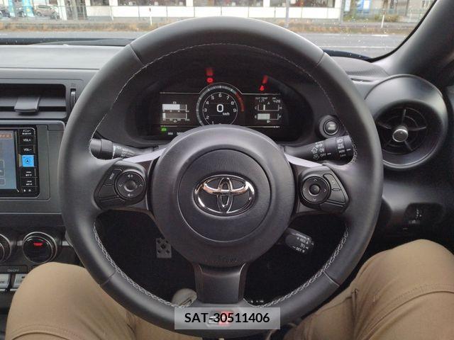 Toyota 86 2023-03 256840-17