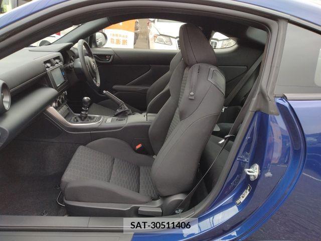 Toyota 86 2023-03 256840-21