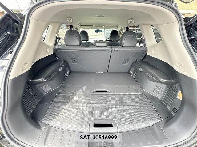 Nissan X-TRAIL 2014-03 381408-19