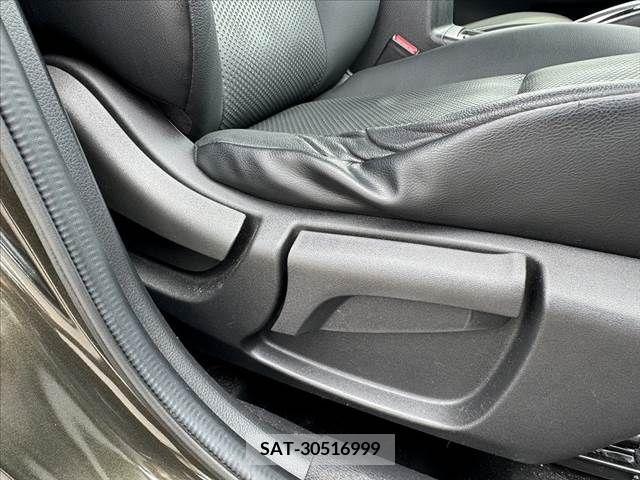 Nissan X-TRAIL 2014-03 381408-26