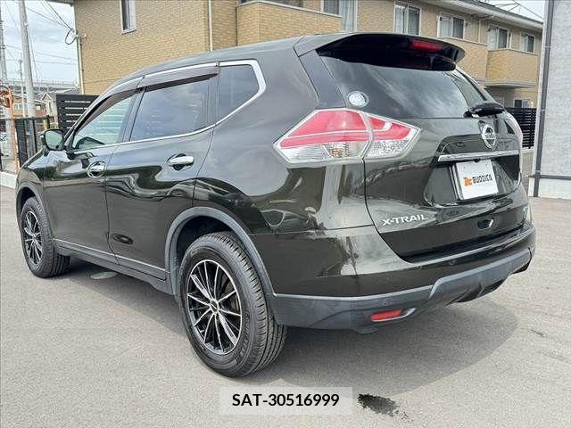 Nissan X-TRAIL 2014-03 381408-12