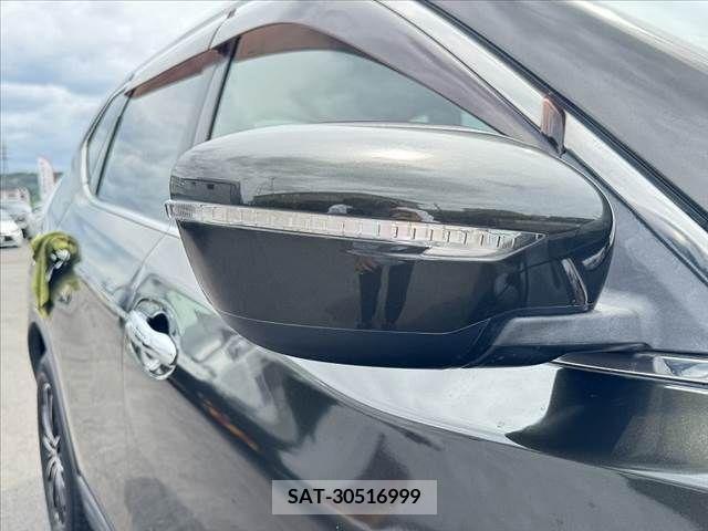 Nissan X-TRAIL 2014-03 381408-29