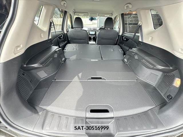 Nissan X-TRAIL 2014-03 381408-20