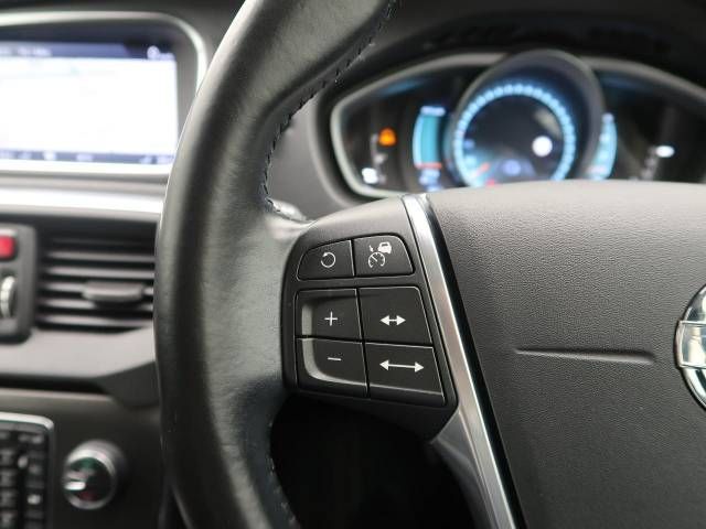 Volvo V40 2013-05 186783-7