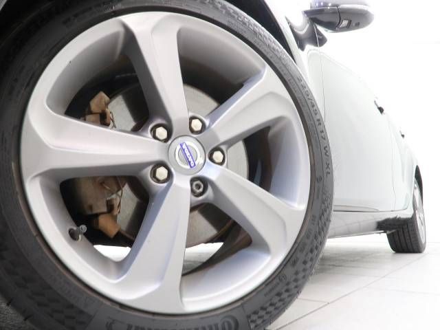Volvo V40 2013-05 186783-10