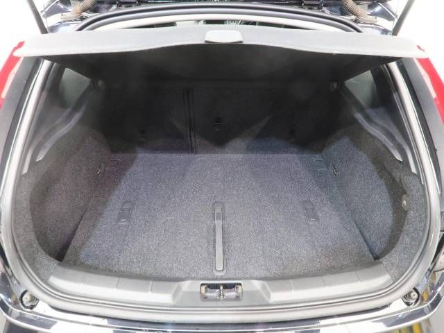 Volvo V40 2013-05 186783-13