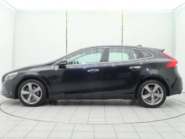Volvo V40 2013-05 186783-16