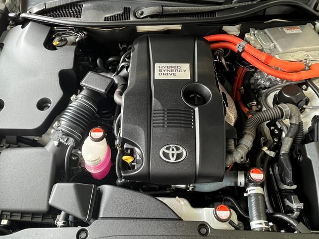 Toyota CROWN SEDAN 2015-12 184683-16