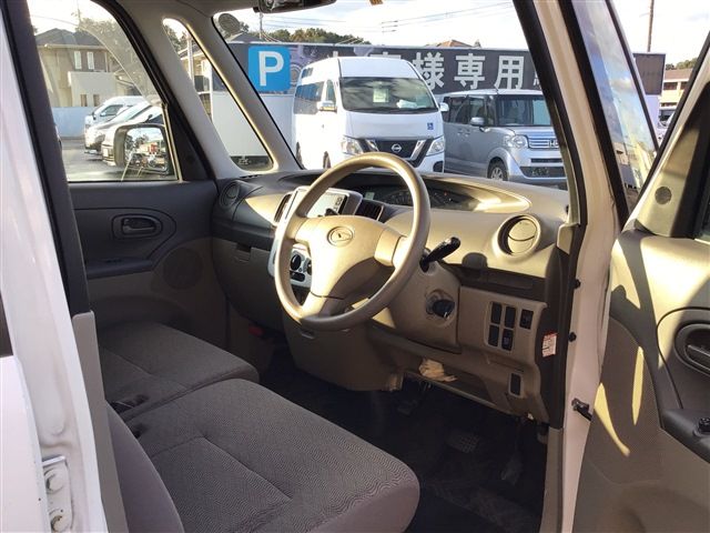 Daihatsu TANTO CUSTOM 2013-09 23649-11
