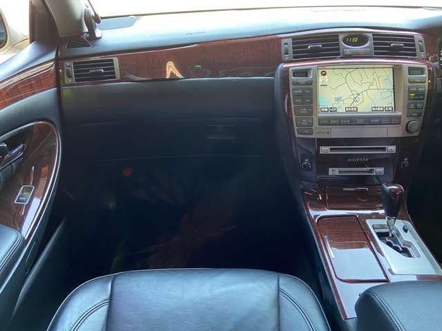 Toyota CROWN MAJESTA 2006-10 189505-13