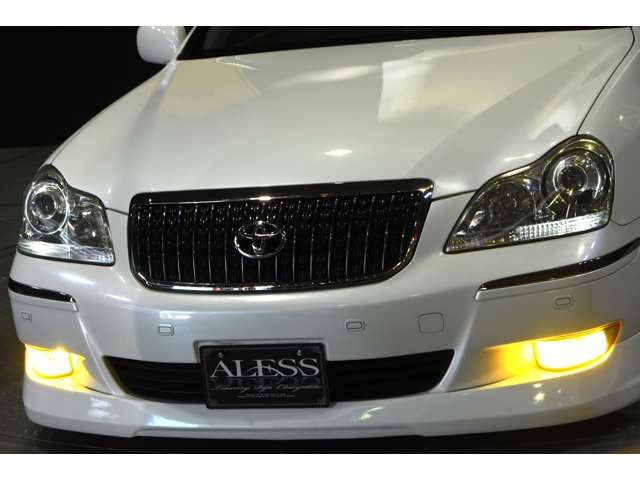 Toyota CROWN MAJESTA 2006-10 189505-5