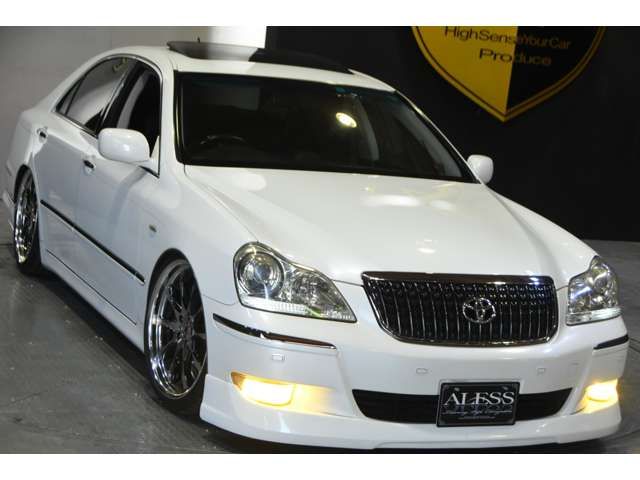 Toyota CROWN MAJESTA 2006-10 189505-1