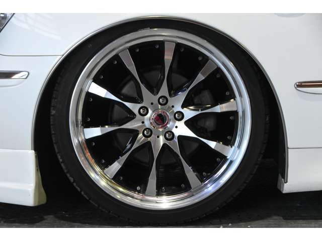 Toyota CROWN MAJESTA 2006-10 189505-8