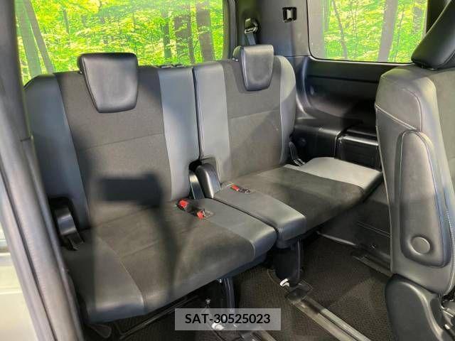 Toyota NOAH 2019-09 392815-10