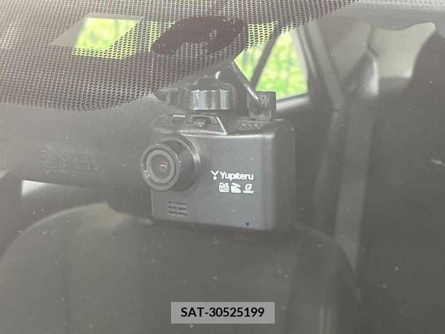 Toyota MARK X 2014-03 276296-6