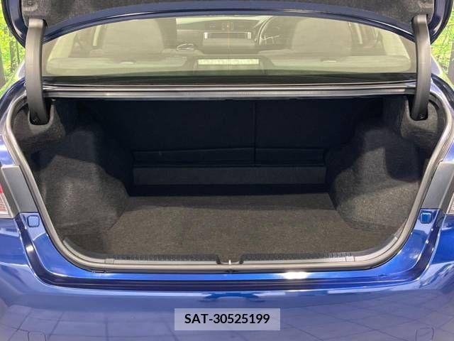 Toyota MARK X 2014-03 276296-10