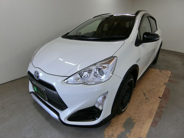 Toyota AQUA 2016-08 8008-10