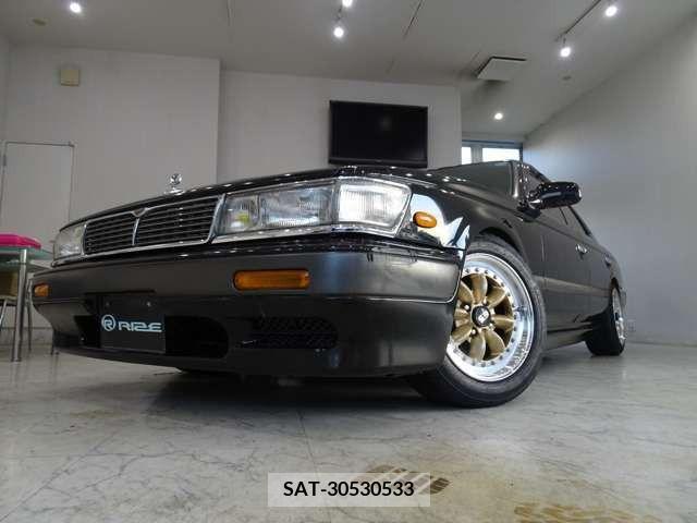 Nissan LAUREL 1991-03 331299-12