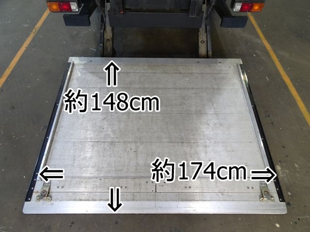 Mitsubishi CANTER 2012-05 4357-2
