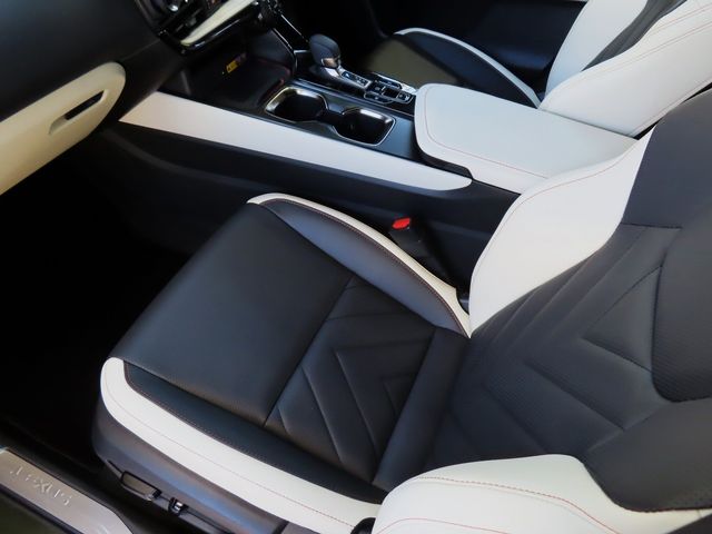 Lexus NX 2023-10 196408-17