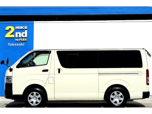 Toyota REGIUSACE VAN 2018-01 13962-5