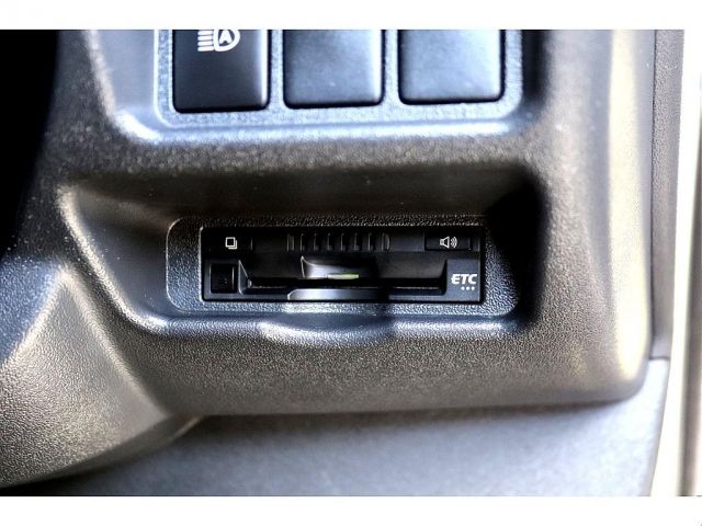 Toyota REGIUSACE VAN 2018-01 13962-18