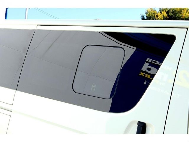 Toyota REGIUSACE VAN 2018-01 13962-9