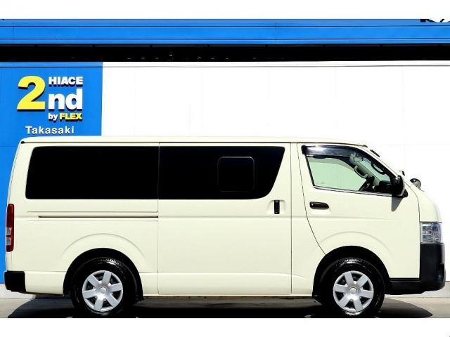 Toyota REGIUSACE VAN 2018-01 13962-4
