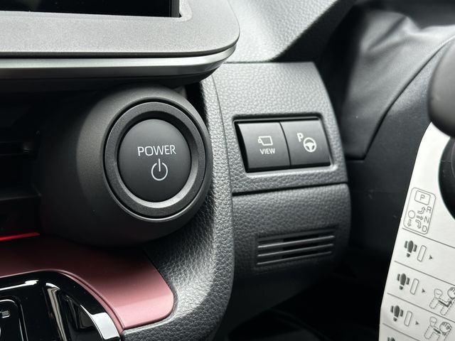 Toyota PRIUS 2023-06 6700-9