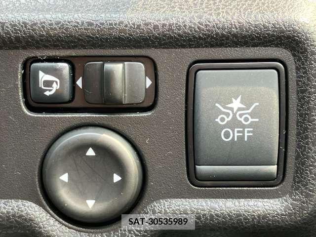 Nissan NOTE 2017-03 346814-13