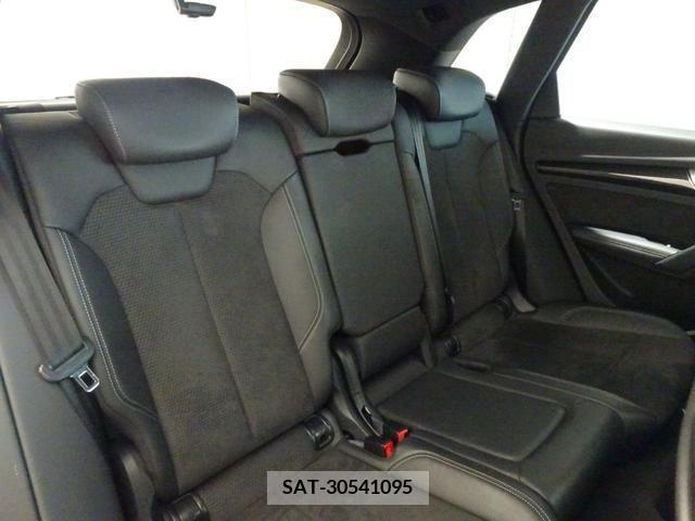 Audi SQ5 2020-12 356638-13