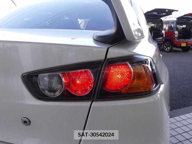Mitsubishi LANCER 2014-12 274116-4