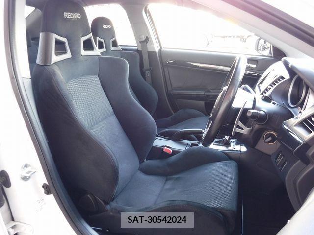 Mitsubishi LANCER 2014-12 274116-14