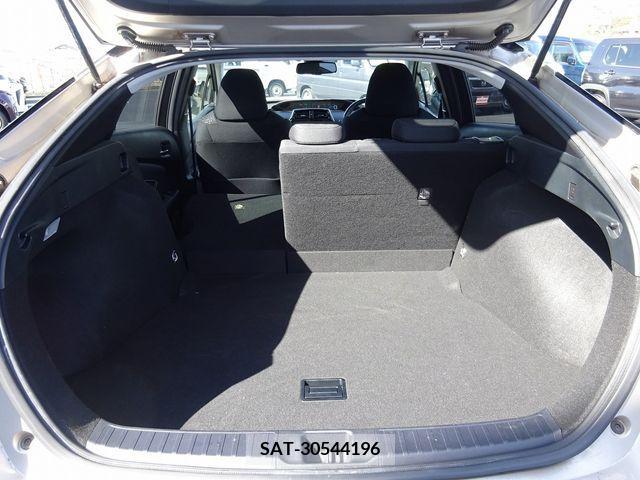 Toyota PRIUS 2017-07 209955-15