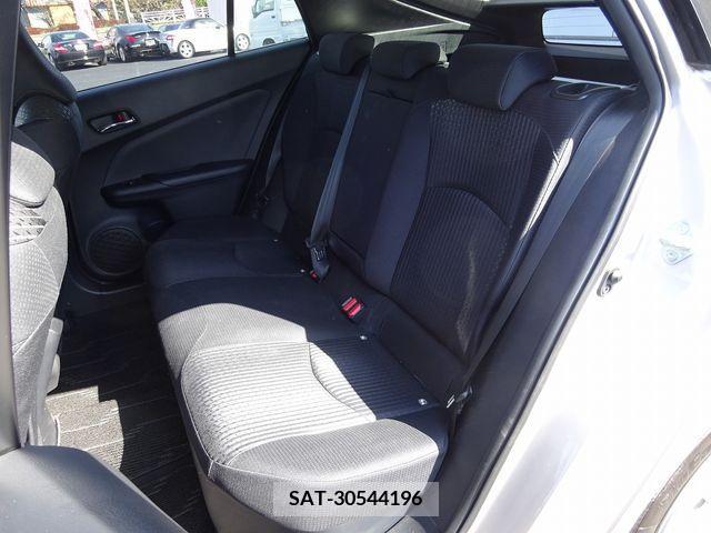 Toyota PRIUS 2017-07 209955-16